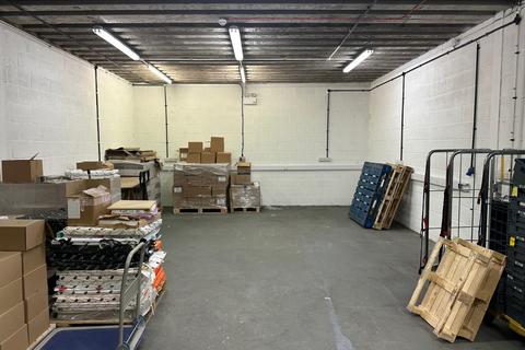 Industrial unit to rent, Unit 8, Adlam Central Park, Wirrall Park Road, Glastonbury, BA6 9XE