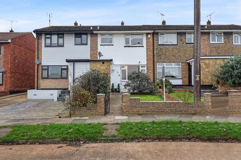 3 bedroom terraced house for sale, Boundary Road, Leigh-On-Sea, SS9