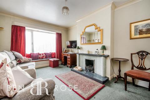 2 Burwood Drive, Ribbleton, Preston, PR2 6YR