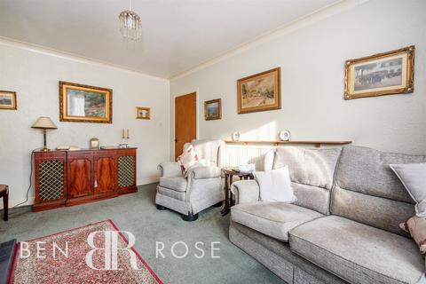2 Burwood Drive, Ribbleton, Preston, PR2 6YR