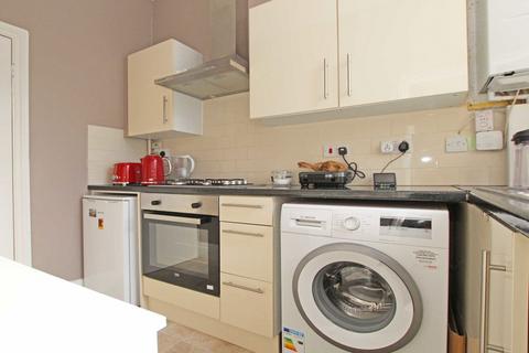 1 bedroom flat to rent, Church Road, Richmond TW10