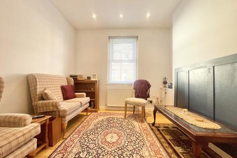 10 Cecil Road, Exeter, EX2 9AQ