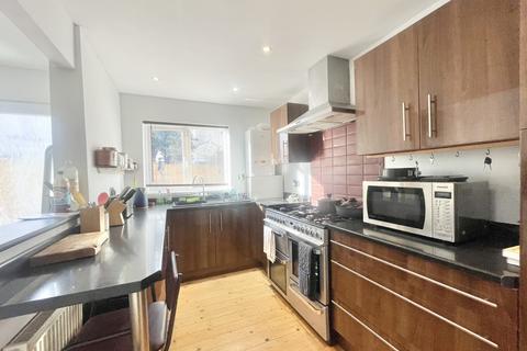 10 Cecil Road, Exeter, EX2 9AQ
