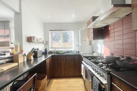 10 Cecil Road, Exeter, EX2 9AQ
