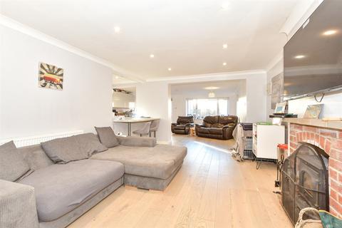 5 Highcroft Crescent, Bognor Regis, PO22 8DH