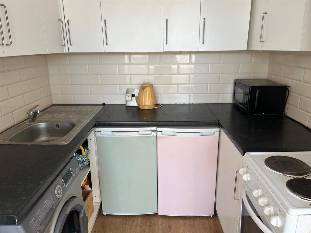 Kitchen, Arthur Court, Eden Harper SW11