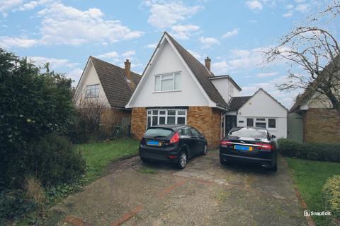 Holt Farm Way, Rochford, Essex, SS4