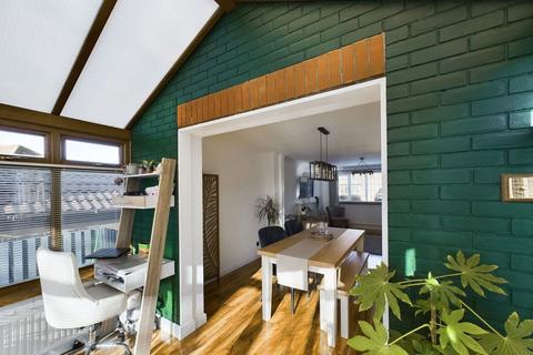 12 Heol Brithdir, Birchgrove, Swansea, SA7 9PZ