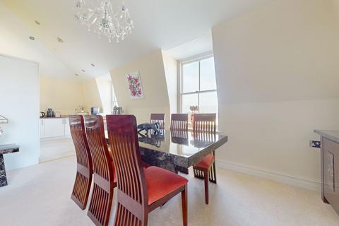 2 bedroom apartment for sale, The Grand, The Hoe