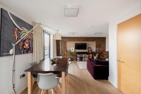 3 bedroom flat for sale, Kilburn Park Road, London, NW6