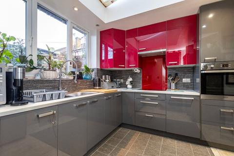 214 Moorside Road, Bromley, BR1 5EZ