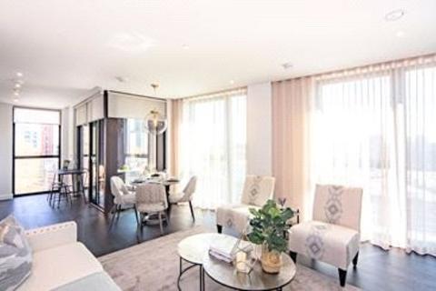2 bedroom apartment to rent, Charles Clowes Walk, London, SW11