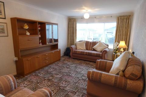 18 Draycott Drive, Cheadle, Stoke-on-trent, ST10 1NH