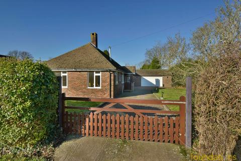 4 bedroom chalet for sale, Thorne Crescent, Bexhill-on-Sea, TN39