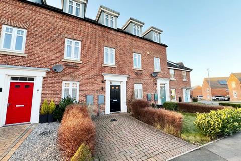 4 bedroom townhouse for sale, Howsham Road, Spennymoor