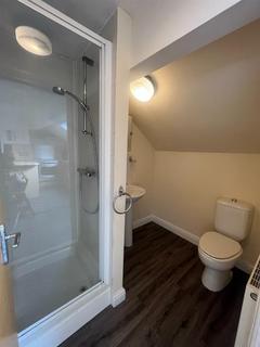 Studio to rent, Room 5, 14 Bankfield Road, Huddersfield, HD1 3HR