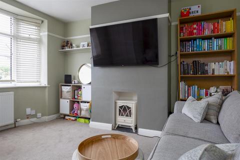 3 bedroom end of terrace house for sale, Holly Bank Road, York