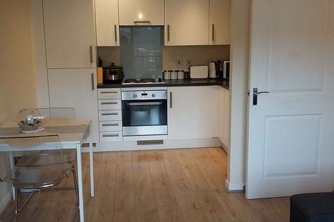 1 bedroom flat to rent, Heol Gruffydd, Pontypridd