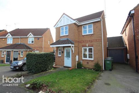 3 bedroom detached house to rent, Darien Way, Leicester