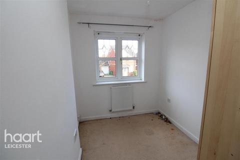 3 bedroom detached house to rent, Darien Way, Leicester