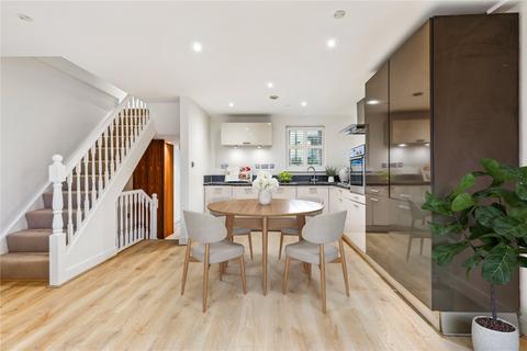 3 bedroom end of terrace house for sale, Tonsley Road, London, SW18