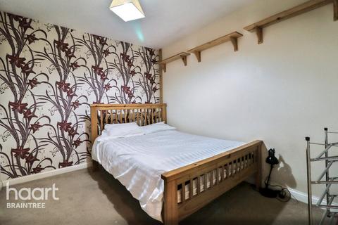 1 bedroom in a house share to rent, Bridport Way, Braintree