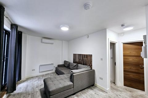 1 bedroom flat to rent, Flat 702A (FIRST FLOOR)  White Horse 702 Woolwich Road London SE7 8LQ