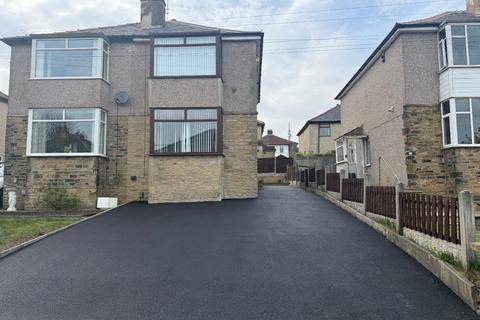 2 bedroom semi-detached house for sale, Welwyn Drive, Wrose, Shipley, BD18