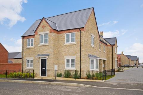 4 bedroom link detached house for sale, Ludlow Road, Bicester