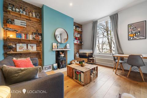 1 bedroom apartment for sale, Amhurst Road, London, E8