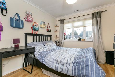 2 bedroom terraced house for sale, Ivanhoe Close, CRAWLEY, West Sussex, RH11