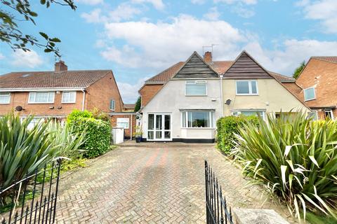 3 bedroom semi-detached house for sale, Chiltern Gardens, Lobley Hill, NE11