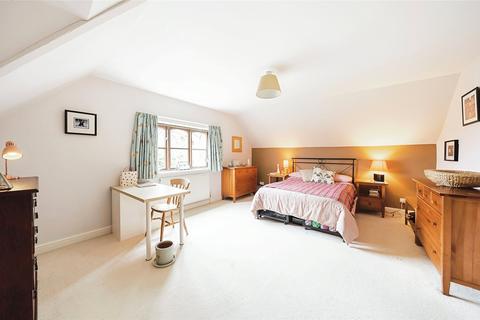 5 bedroom barn conversion for sale, Lowndes Way, Buckingham MK18