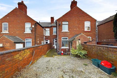 5 bedroom terraced house for sale, Earlesmere Avenue, Doncaster, South Yorkshire, DN4