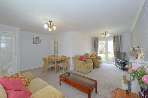 3 bedroom detached house for sale, Churchill Road, Mytton Oak Farm, Copthorne, Shrewsbury