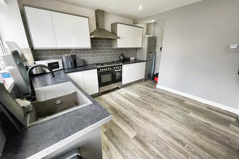 2 bedroom end of terrace house for sale, Raeburn Road, Birmingham, B43