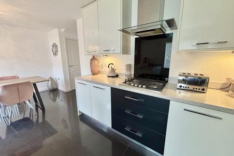 121 Bryn Morgrug, Alltwen, Swansea, SA8 3DP