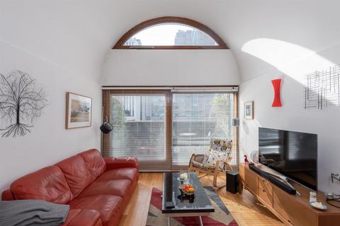 1 bedroom apartment for sale, Andrewes House, London EC2Y