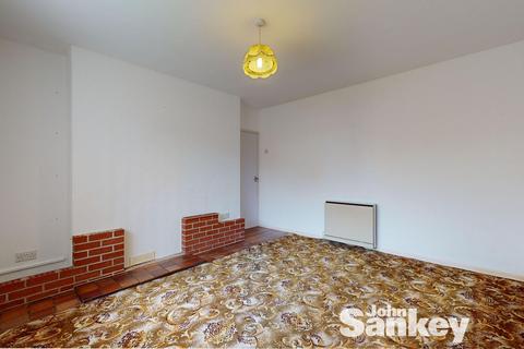 21 Central Drive, Clipstone Village, Mansfield, NG21 9AG