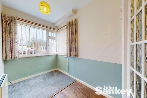 21 Central Drive, Clipstone Village, Mansfield, NG21 9AG