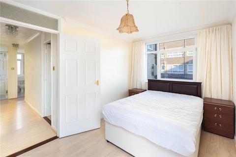 undefined, Guerin Square, Bow, London, E3