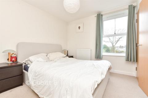 undefined, Gooding House, Reigate RH2