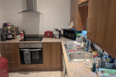 2 bedroom house to rent, 3a Huntingdon Drive, The Park, Nottingham, NG7 1BW