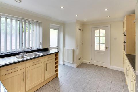 4 bedroom bungalow to rent, Station Road, Otford, Sevenoaks, TN14