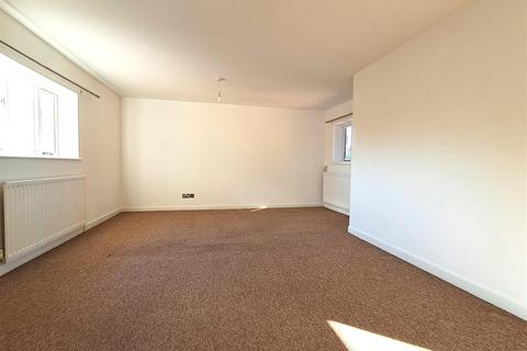 2 bedroom flat to rent, Wells Road, Bristol