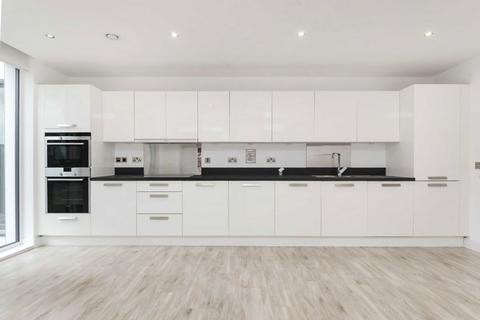 3 bedroom flat to rent, Junction Road, London N19