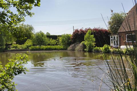 5 bedroom detached house for sale, Collier Street, Marden