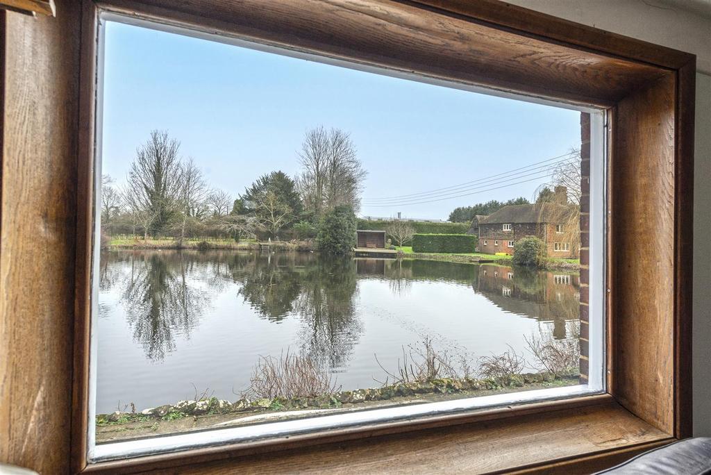 Butchers Mere05.jpg