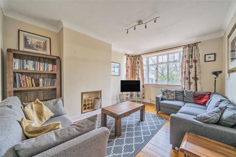 2 bedroom flat for sale, The Crescent, Surbiton KT6