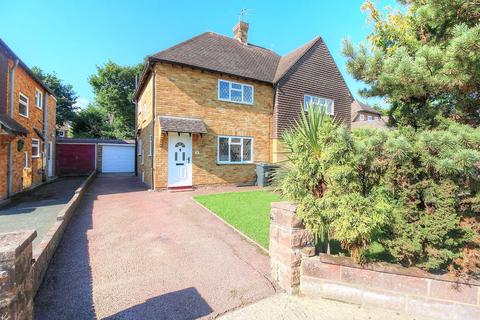 2 bedroom semi-detached house to rent, Harebeating Drive, Hailsham BN27